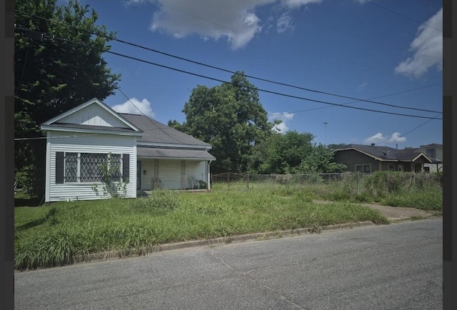 1329 Orange St, Beaumont, TX 77701 - photo 1