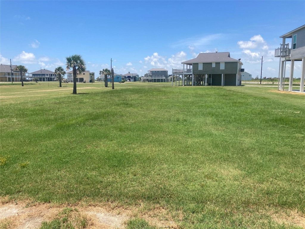 817 Casa Dr, Crystal Beach, TX 77650 - photo 2