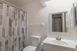 7507 Mesones Dr, Houston, TX 77083 - photo 12