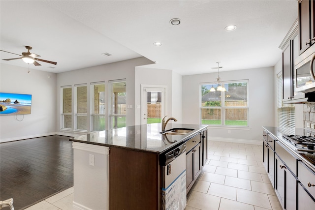 1227 Martinez Ct, Friendswood, TX 77546 - photo 19