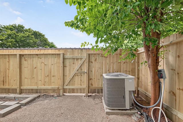 7839 Cook Rd, Houston, TX 77072 - photo 14