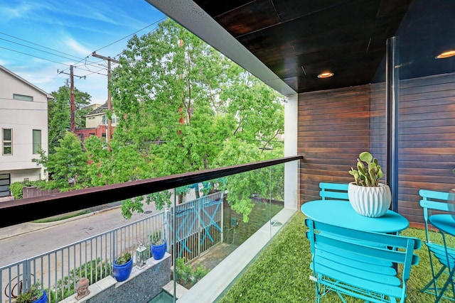 1306 Eberhard St, Houston, TX 77019 - photo 16
