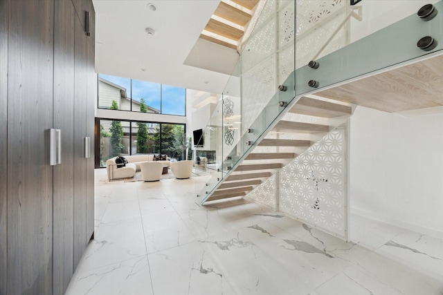 1005 W 7th 1/2 St, Houston, TX 77007 - photo 2