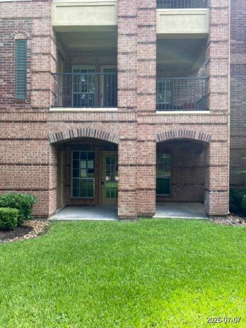 2815 Kings Crossing Dr Unit 104, Houston, TX 77345 - photo 2
