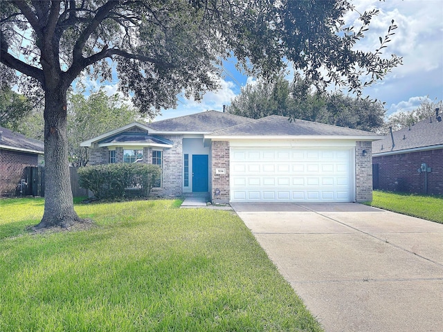 5114 Chasewood Dr, Bacliff, TX 77518 - photo 1