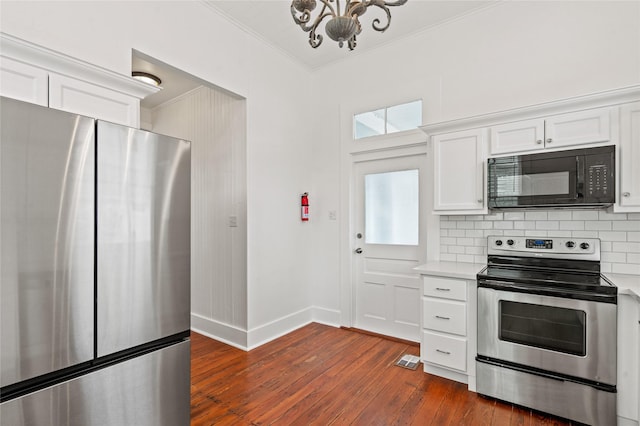 3301 Ursuline St, Galveston, TX 77550 - photo 16