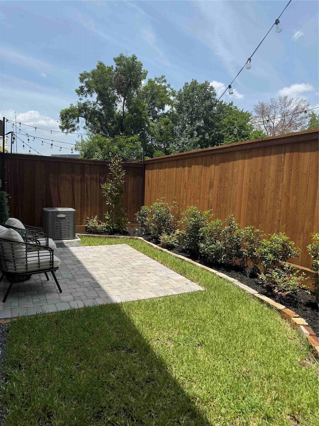 16034 Mason Run Dr, Houston, TX 77079 - photo 9