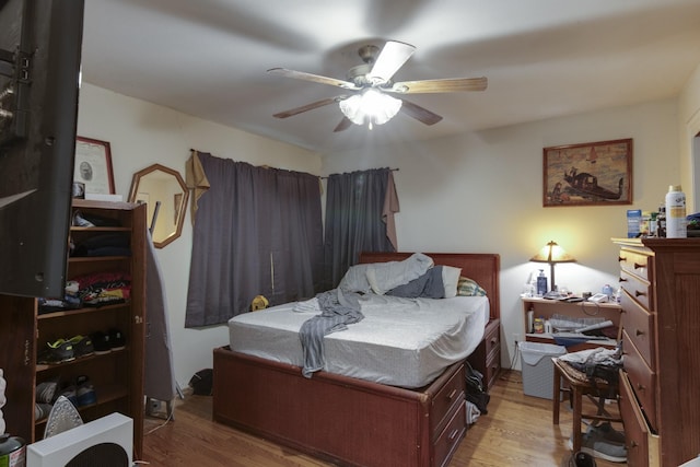 5638 Spellman Rd, Houston, TX 77096 - photo 13