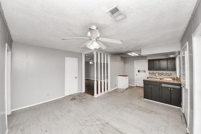 608 Lloyd Ln, Baytown, TX 77521 - photo 7