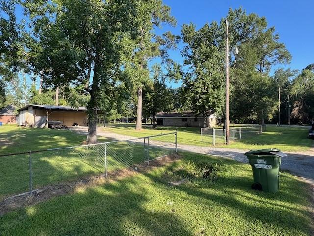 410 Kennedy Dr, Vidor, TX 77662 - photo 19