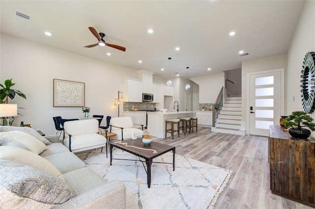 890 Paul Quinn St, Houston, TX 77091 - photo 4