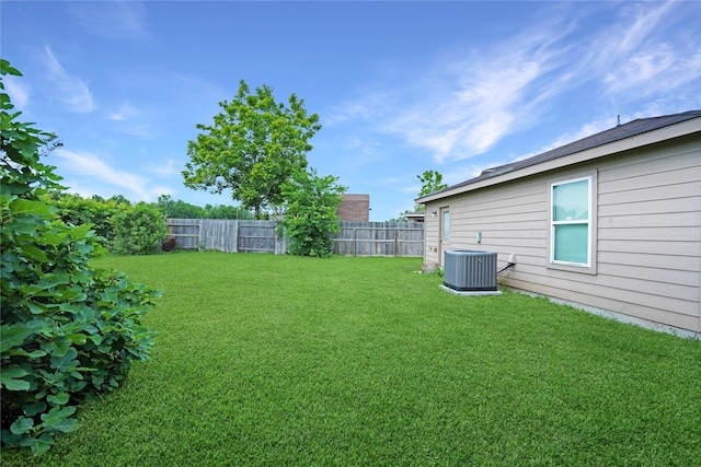 11202 Hall Meadows Ct, Houston, TX 77075 - photo 19