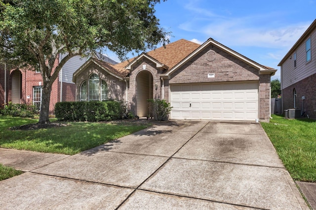 3411 Farrel Hill St, Fresno, TX 77545 - photo 2