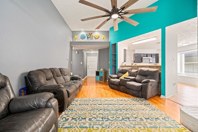 327 Brompton Ct, Highlands, TX 77562 - photo 1