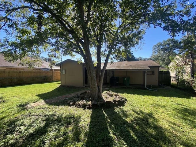 5939 Belarbor St, Houston, TX 77033 - photo 2