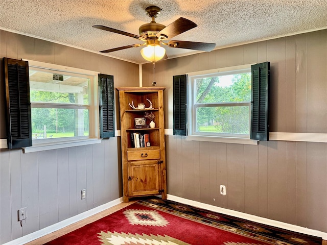 409 Moffett Springs Rd, Huntsville, TX 77320 - photo 22