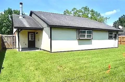 7245 Hidden Valley Dr, Beaumont, TX 77708 - photo 2