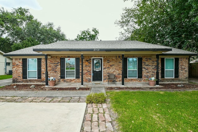 2719 Mustang Rd, Alvin, TX 77511 - photo 7