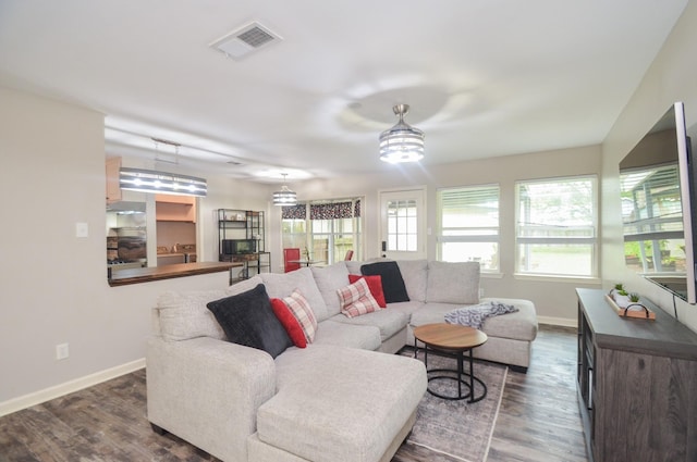 2719 Mustang Rd, Alvin, TX 77511 - photo 3