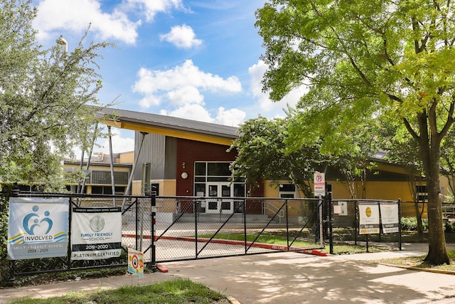 7147 Hemlock St, Houston, TX 77087 - photo 10