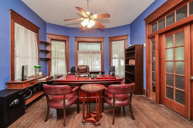 806 Austin St, Richmond, TX 77469 - photo 16