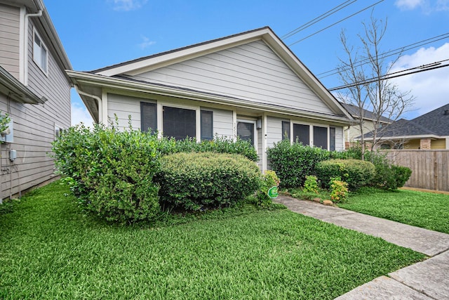 1539 Nichole Woods Dr, Houston, TX 77047 - photo 3