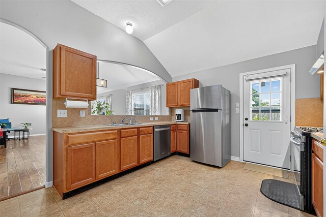 9403 Southpoint Wind Ln, Houston, TX 77040 - photo 12