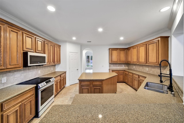 939 Colorado Springs Ct, Spring, TX 77373 - photo 5