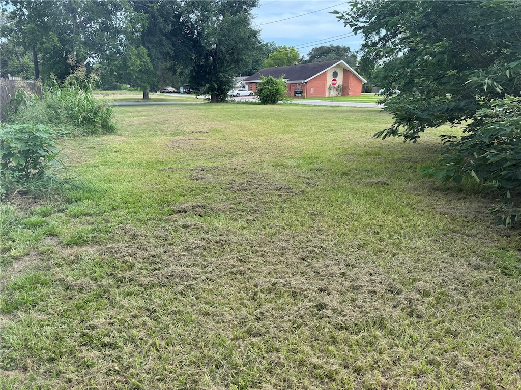512AND514 Travis St, Richmond, TX 77469 - photo 2