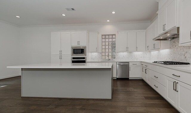 147 Hickory St, Shenandoah, TX 77384 - photo 8