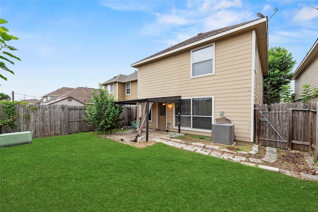 10827 Windfern Lakes St, Houston, TX 77064 - photo 14