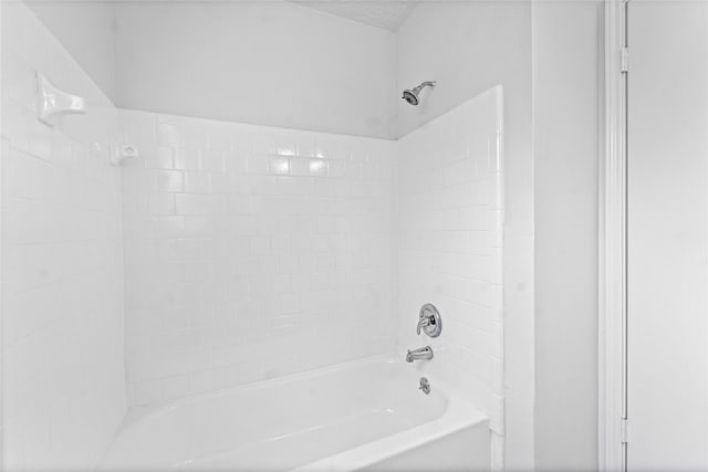 9407 Kingspass St, Houston, TX 77075 - photo 10