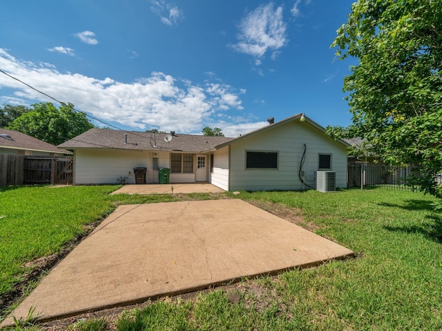 5742 Schevers St, Houston, TX 77033 - photo 32
