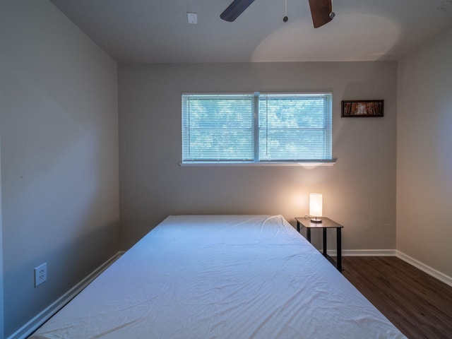 5742 Schevers St, Houston, TX 77033 - photo 13