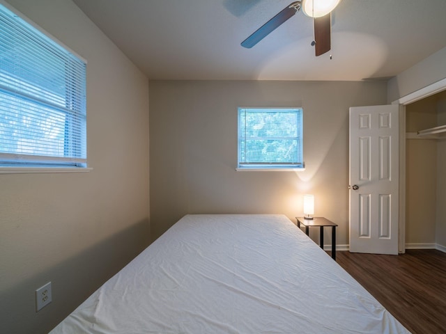 5742 Schevers St, Houston, TX 77033 - photo 16