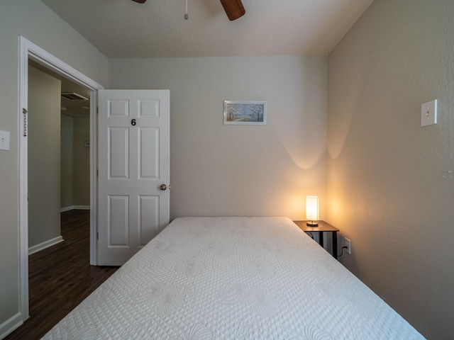 5742 Schevers St, Houston, TX 77033 - photo 23
