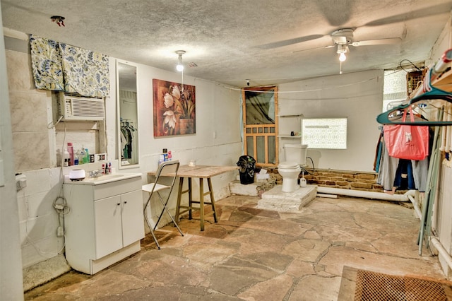615 Mcintosh St, Houston, TX 77009 - photo 24