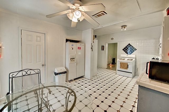 615 Mcintosh St, Houston, TX 77009 - photo 15