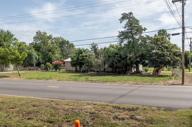 404 N Wharton St, El Campo, TX 77437 - photo 4