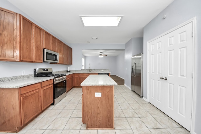 9002 Sundown Dr, Pearland, TX 77584 - photo 14