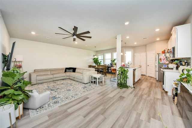 5530 Evanston Ln, Pasadena, TX 77505 - photo 1