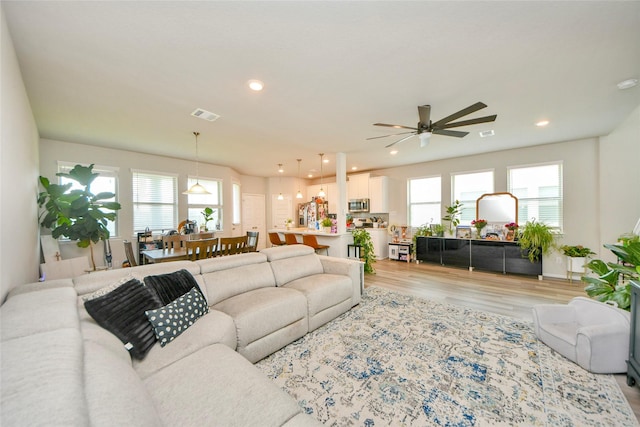 5530 Evanston Ln, Pasadena, TX 77505 - photo 2