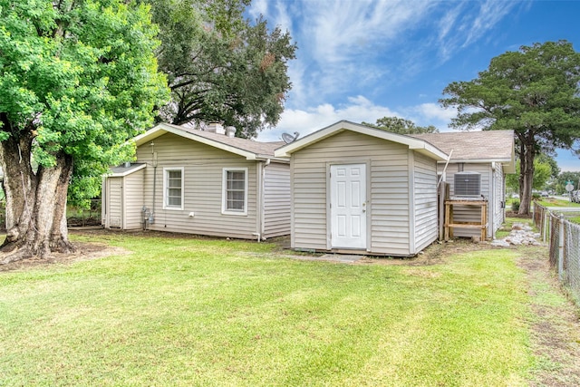 2145 Owens Ave, Groves, TX 77619 - photo 13