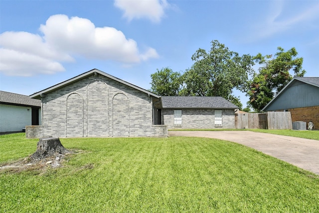 3410 Meadow Loop E, Pasadena, TX 77505 - photo 2