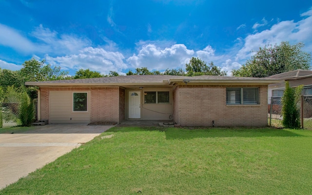 3620 Easy St, Houston, TX 77026 - photo 1