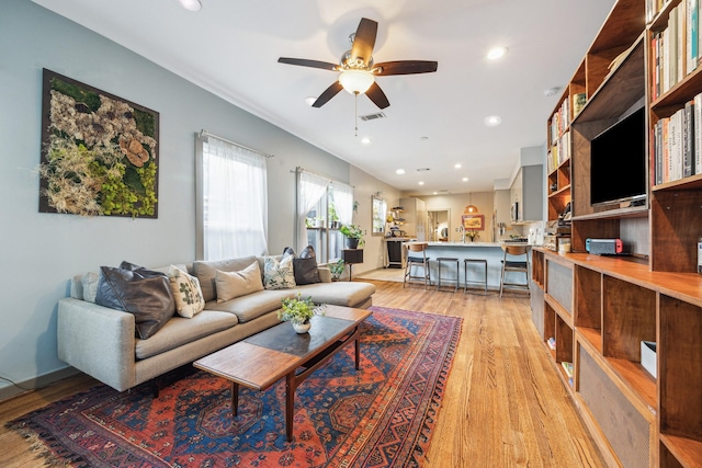 5317 Lindsay St, Houston, TX 77023 - photo 4