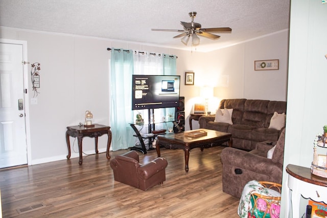 8021 Matthew Steven Dr, Conroe, TX 77306 - photo 10