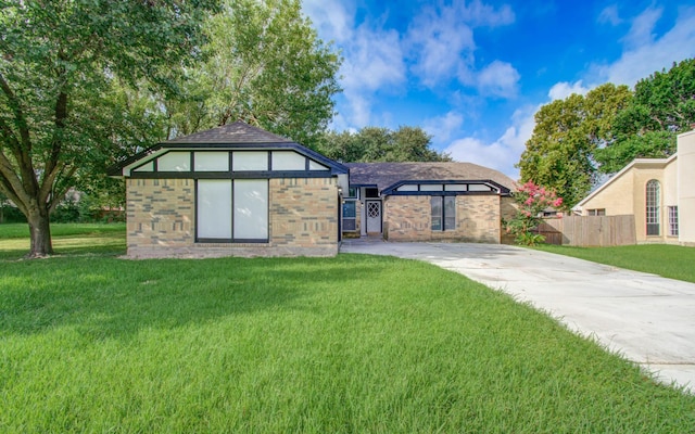 13215 Bunker Hill Dr, Willis, TX 77318 - photo 2