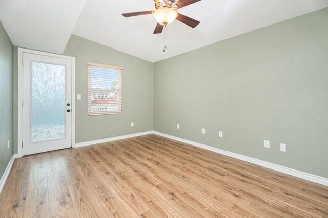 658 Warsaw St, Hitchcock, TX 77563 - photo 27