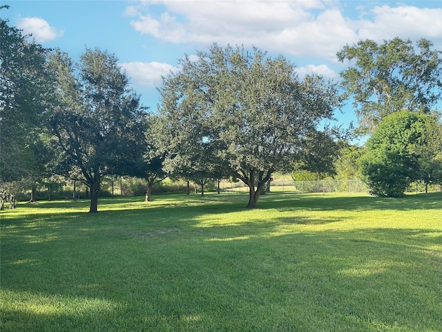 570 Surf Oaks Dr, Seabrook, TX 77586 - photo 13
